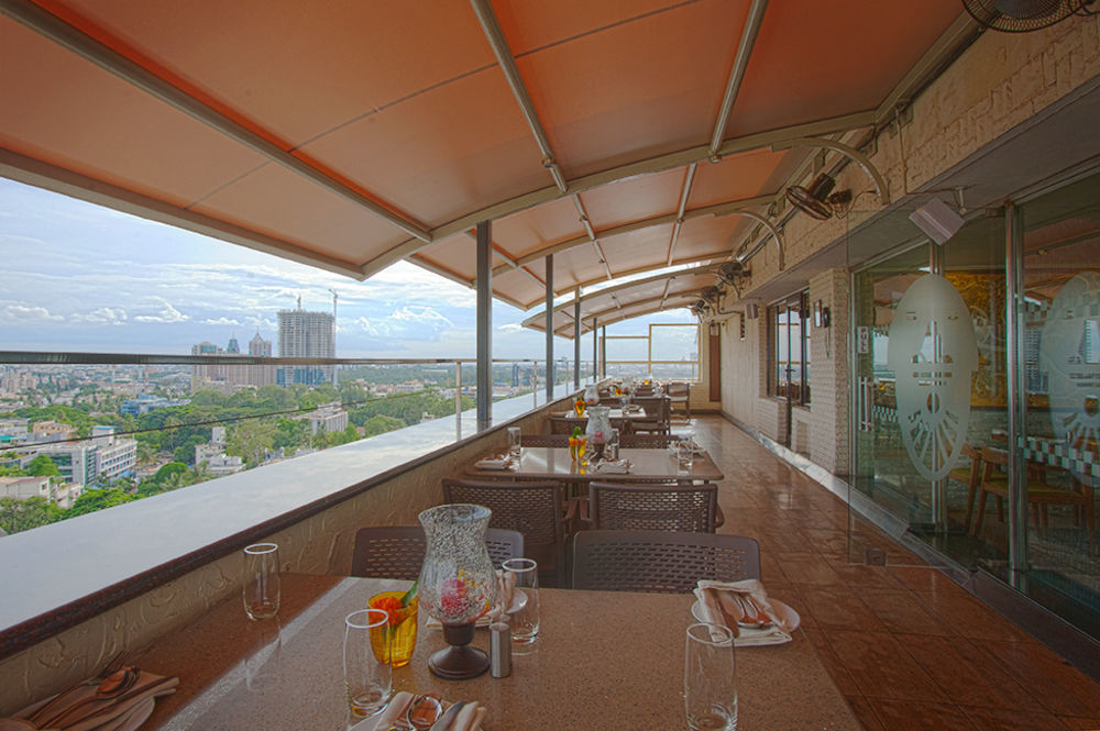 Ivory Tower Hotel Bangalore Bagian luar foto